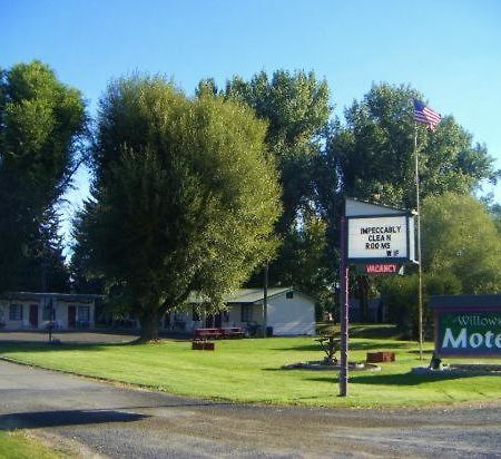 The Willows Motel Wilbur Zewnętrze zdjęcie
